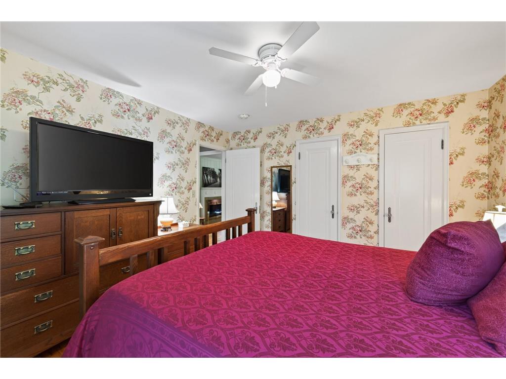 1068 Summit Avenue South Saint Paul MN 55075 - Mississippi 7079891 image18