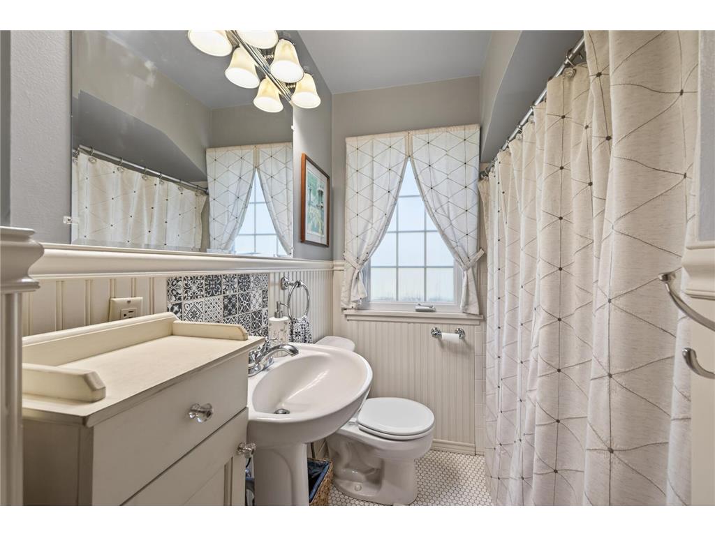 1068 Summit Avenue South Saint Paul MN 55075 - Mississippi 7079891 image20