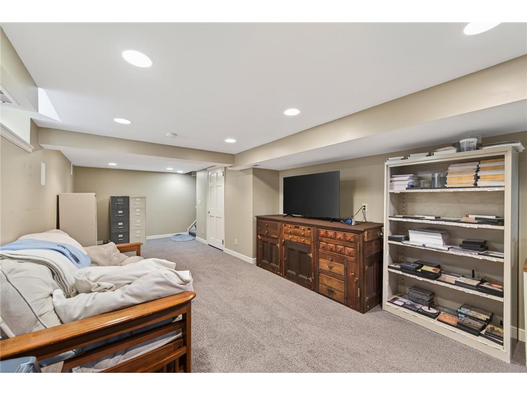 1068 Summit Avenue South Saint Paul MN 55075 - Mississippi 7079891 image23