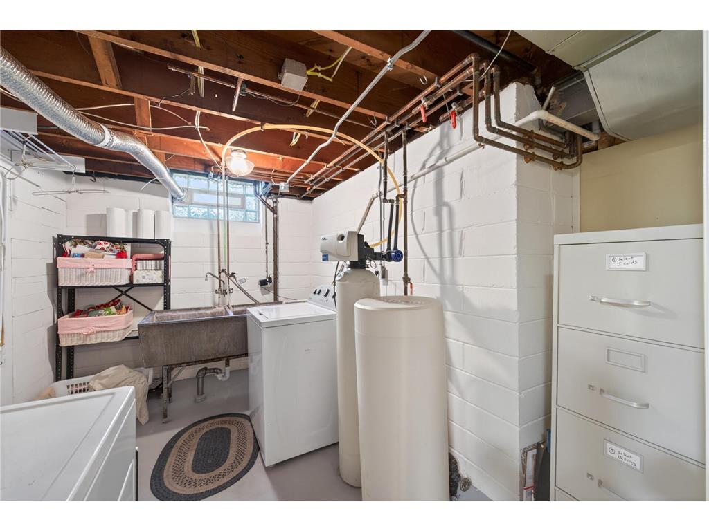 1068 Summit Avenue South Saint Paul MN 55075 - Mississippi 7079891 image28