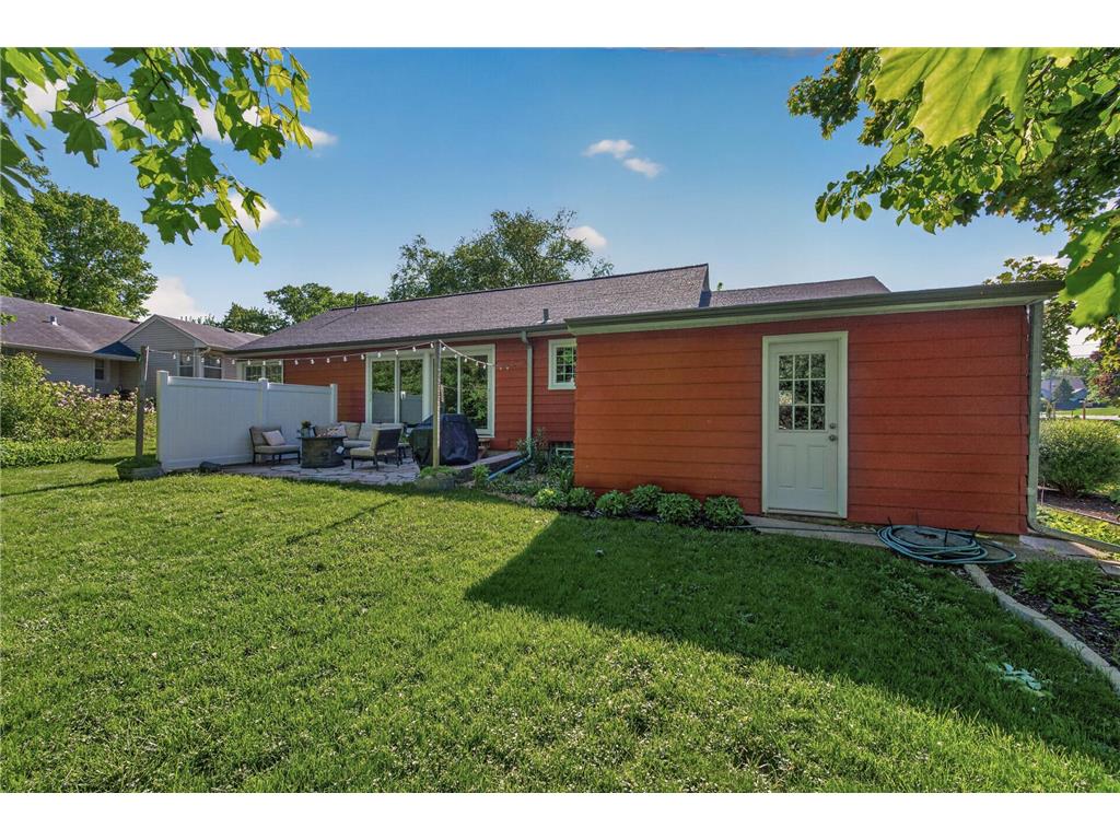 1068 Summit Avenue South Saint Paul MN 55075 - Mississippi 7079891 image30