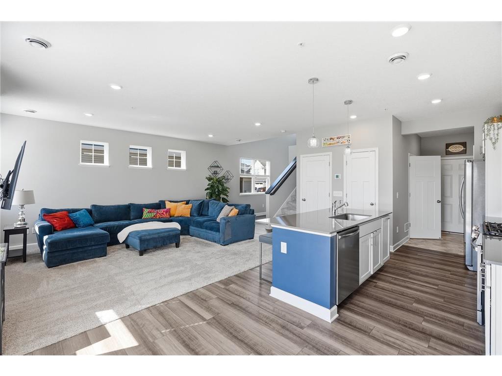 10680 Wiles Way Woodbury MN 55129 7068340 image11