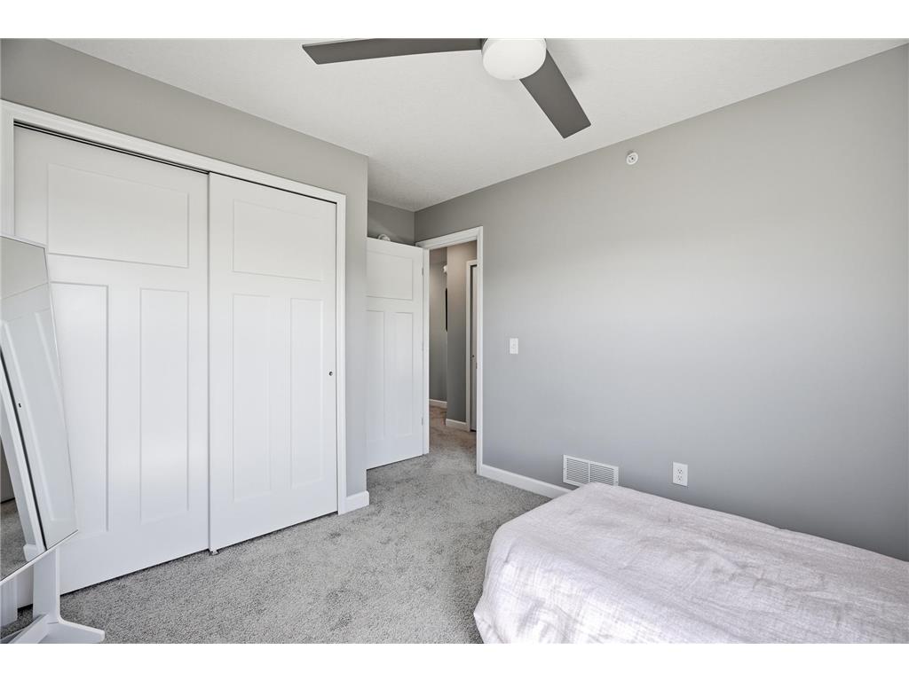 10680 Wiles Way Woodbury MN 55129 7068340 image28