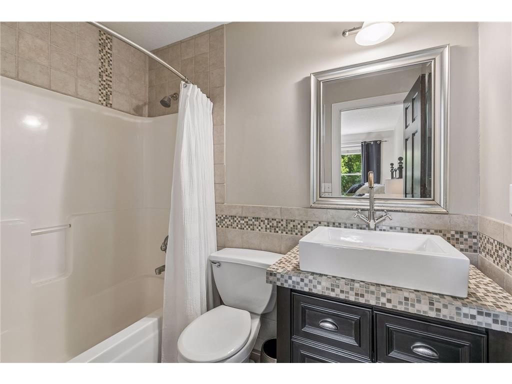 10681 Alameda Avenue Inver Grove Heights MN 55077 7083664 image39