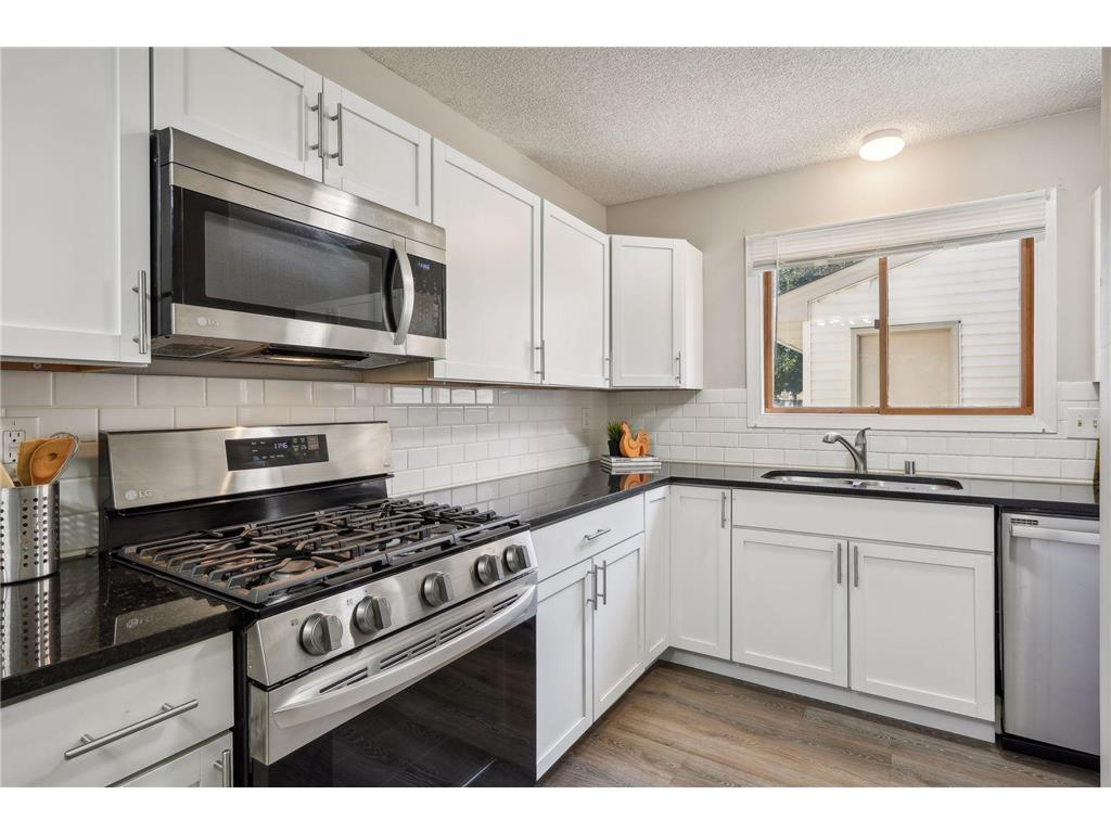 10682 Hummingbird Street NW Coon Rapids MN 55433 6602542 image1