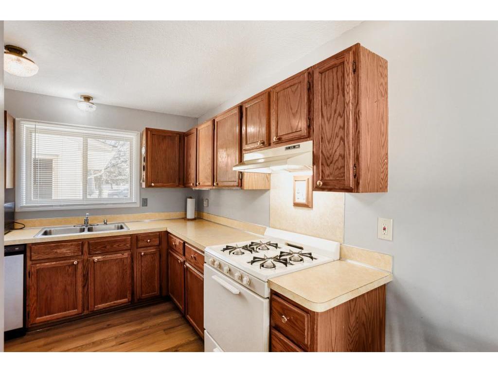 10684 Hummingbird Street NW Coon Rapids MN 55433 7034554 image6