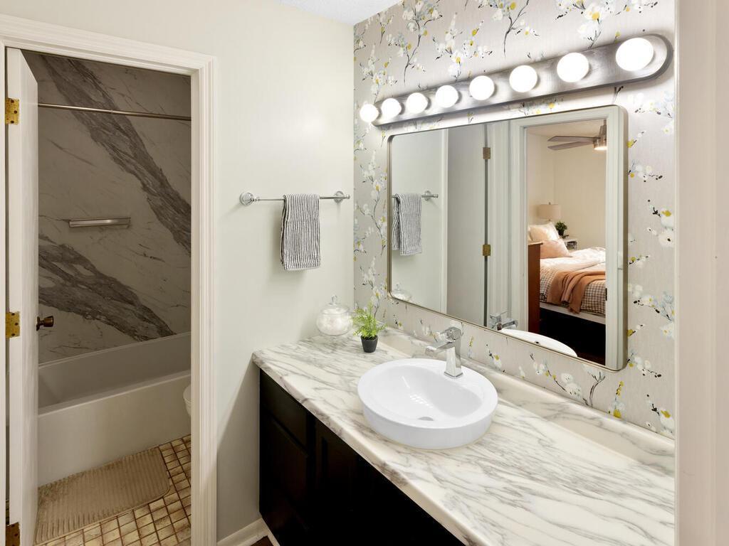 10686 Sherman Drive Eden Prairie MN 55347 7003684 image18