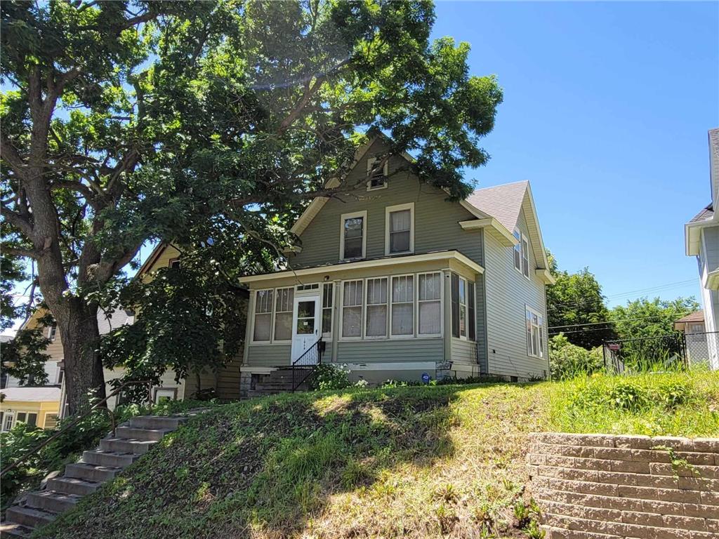 1069 Bradley Street Saint Paul MN 55130 6556520 image1