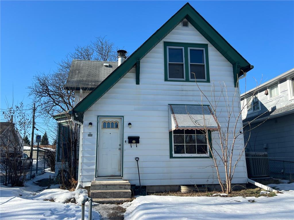 1069 Earl Street Saint Paul MN 55106 7019959 image1