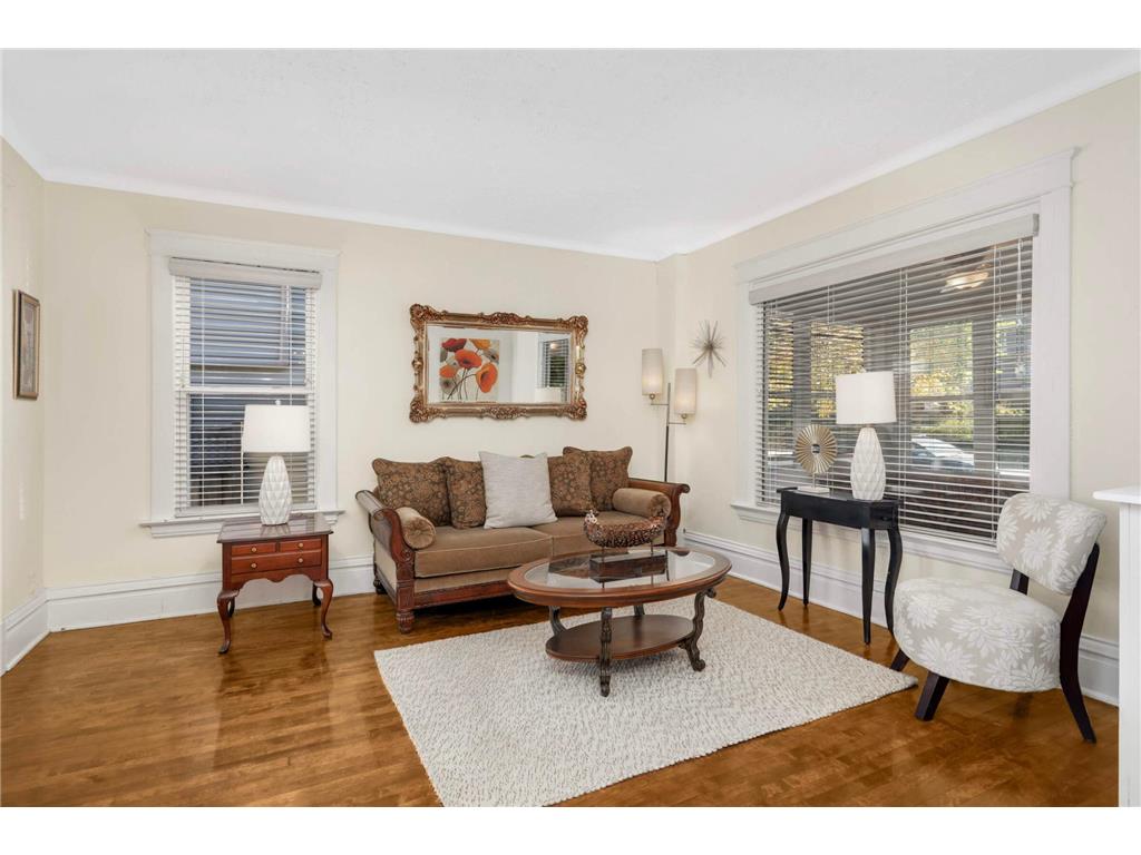 1069 Laurel Avenue Saint Paul MN 55104 7025627 image6