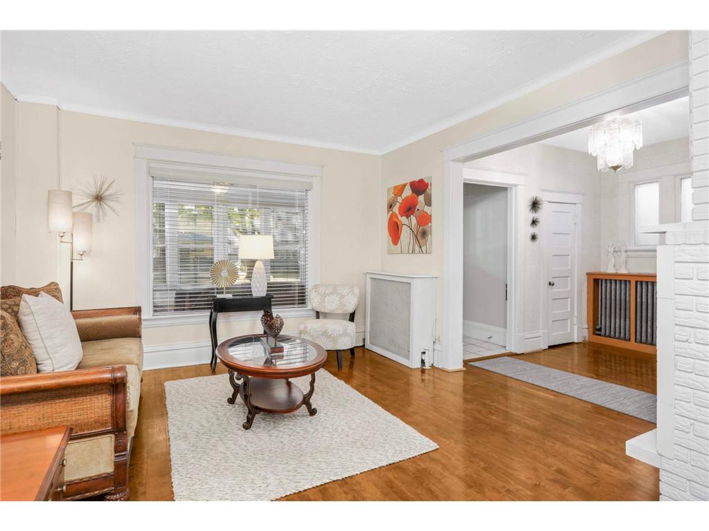 1069 Laurel Avenue Saint Paul MN 55104 7025627 image7