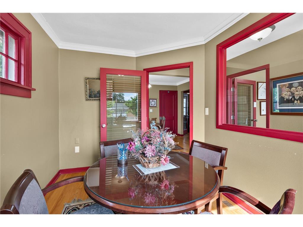 1069 S Robert Street West Saint Paul MN 55118 7094862 image11