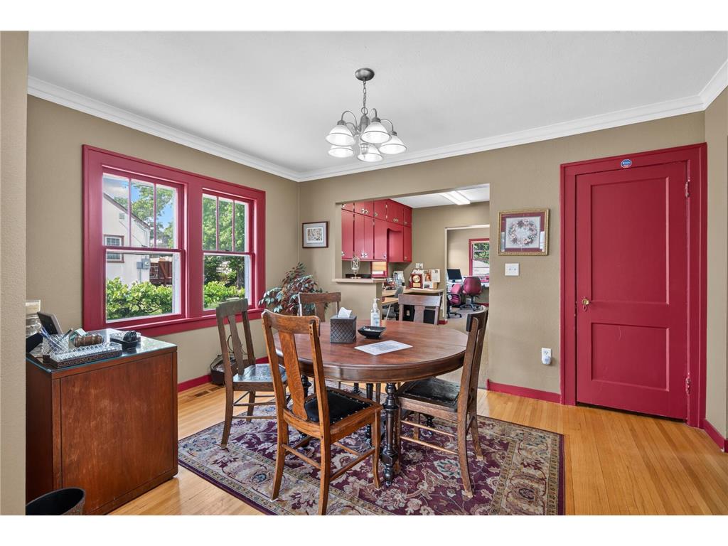 1069 S Robert Street West Saint Paul MN 55118 7094862 image12