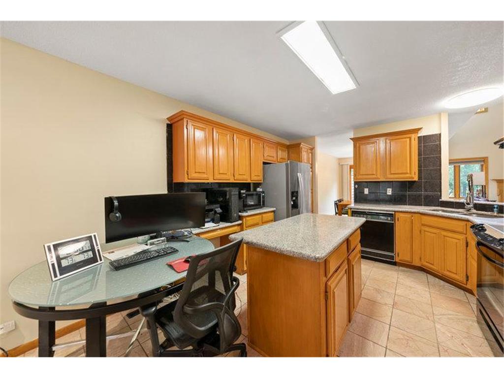 10695 53rd Avenue N Plymouth MN 55442 6826335 image16