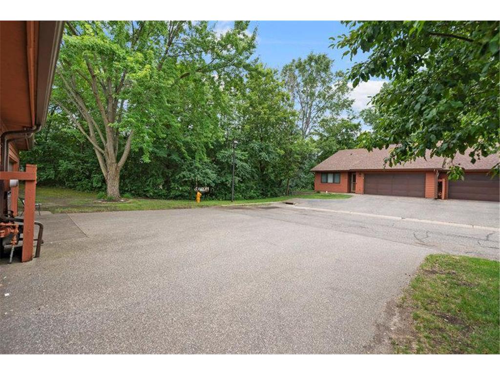 10695 53rd Avenue N Plymouth MN 55442 6826335 image38