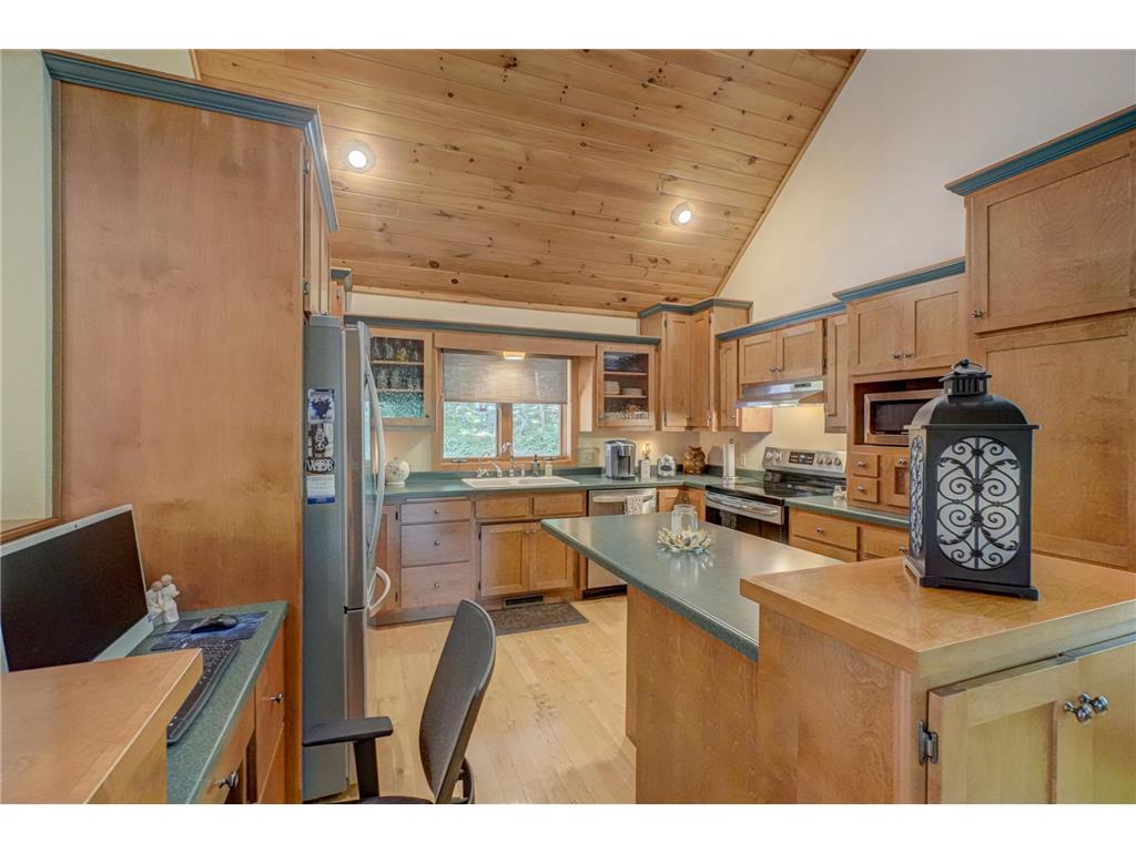 10696 W Otter Lane Round Lake Twp WI 54843 7081867 image12