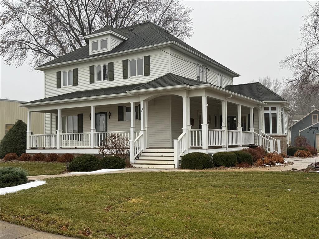 107 & 109 Front Street W Hayward MN 56043 6652019 image1