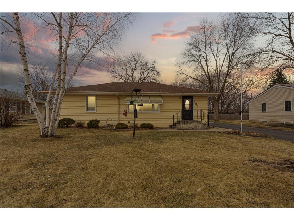 107 21st Avenue NW Faribault MN 55021 7036161 image2