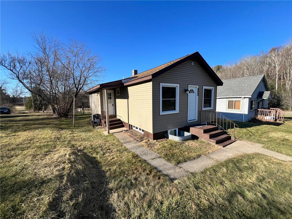 209 2nd Avenue Calumet MN 55716 7059996 image1