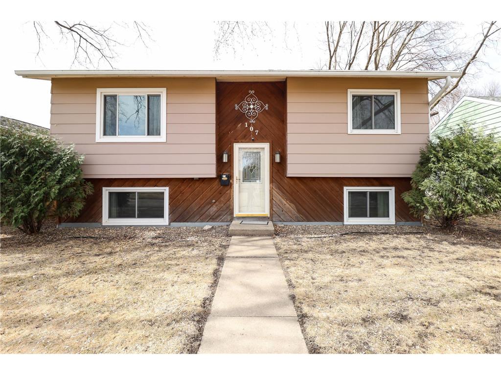 107 37th Avenue NW Rochester MN 55901 6696083 image1