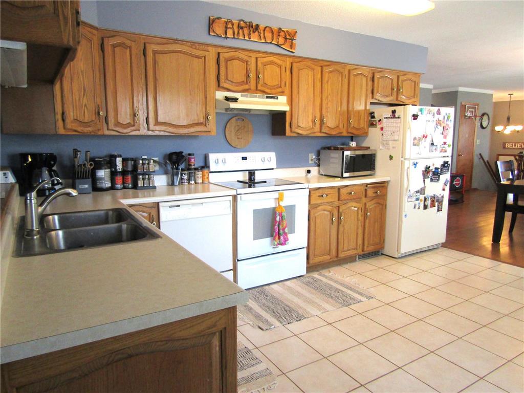 107 3rd Ave Madison MN 56256 7058203 image6