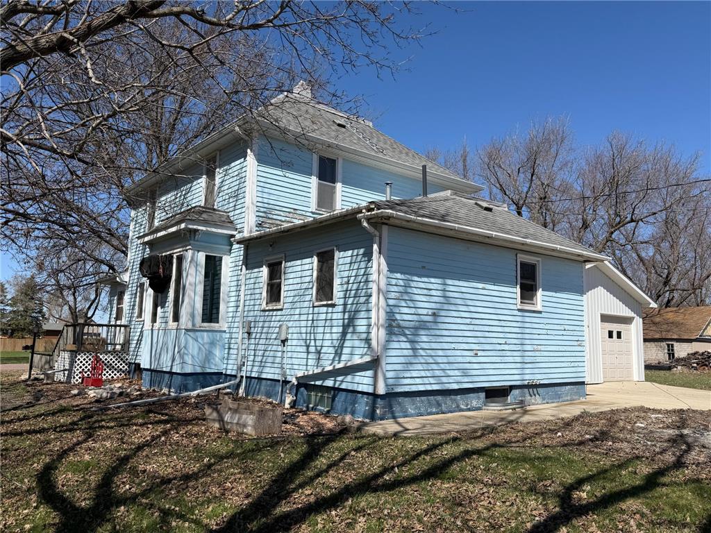 107 3rd Avenue Bellingham MN 56212 7056922 image2