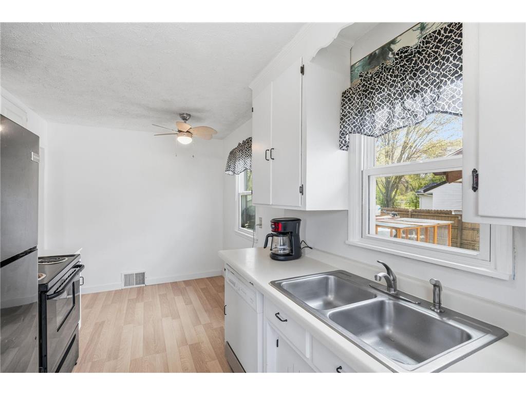 107 5th Street S Delano MN 55328 7061548 image6
