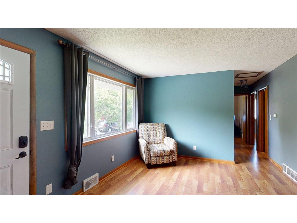 107 9th Avenue NE Dodge Center MN 55927 7075635 image12