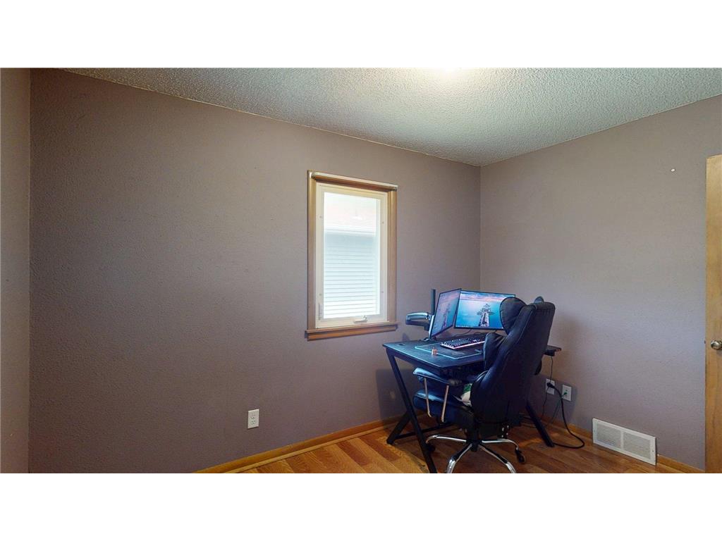 107 9th Avenue NE Dodge Center MN 55927 7075635 image16