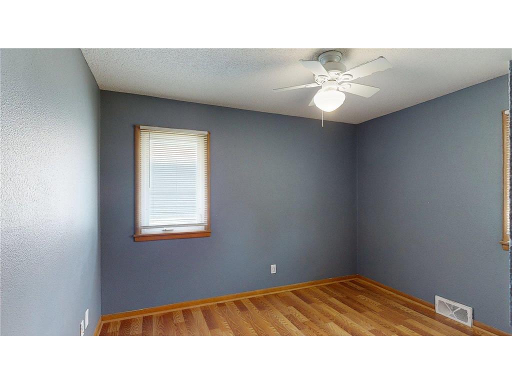 107 9th Avenue NE Dodge Center MN 55927 7075635 image17