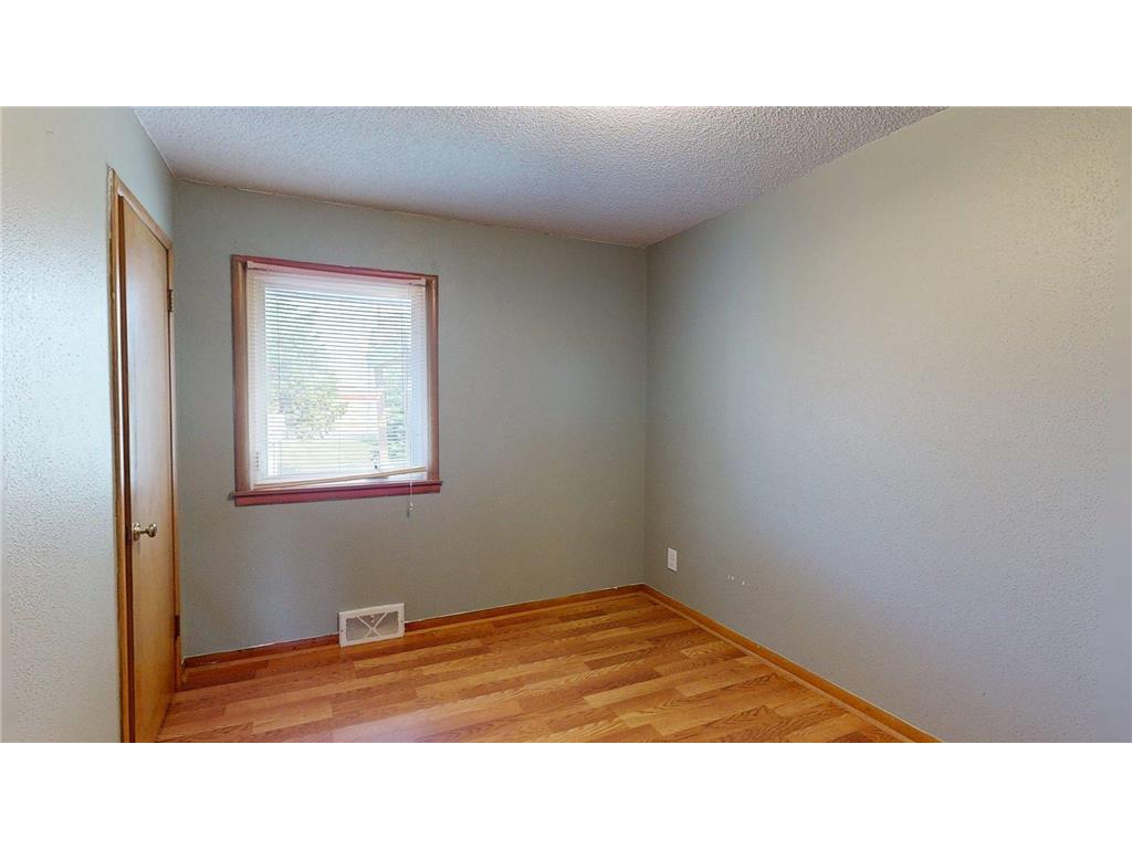 107 9th Avenue NE Dodge Center MN 55927 7075635 image20