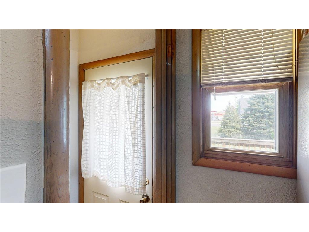 107 9th Avenue NE Dodge Center MN 55927 7075635 image26