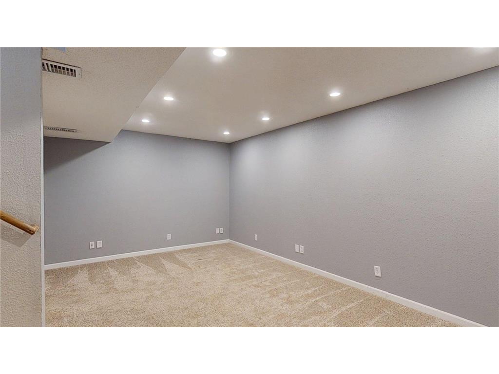 107 9th Avenue NE Dodge Center MN 55927 7075635 image37