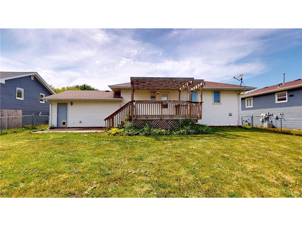 107 9th Avenue NE Dodge Center MN 55927 7075635 image58