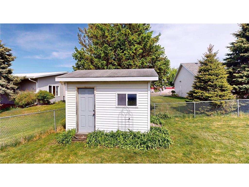 107 9th Avenue NE Dodge Center MN 55927 7075635 image62