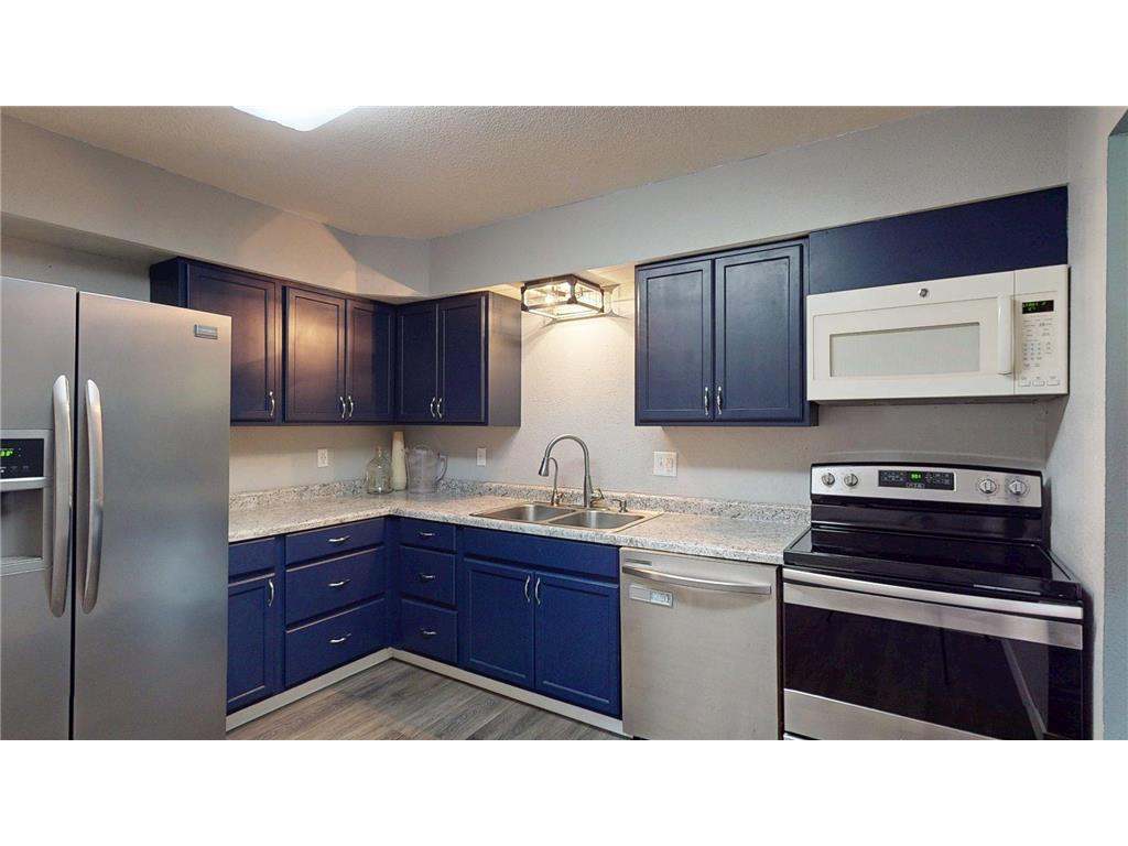 107 9th Avenue NE Dodge Center MN 55927 7075635 image8