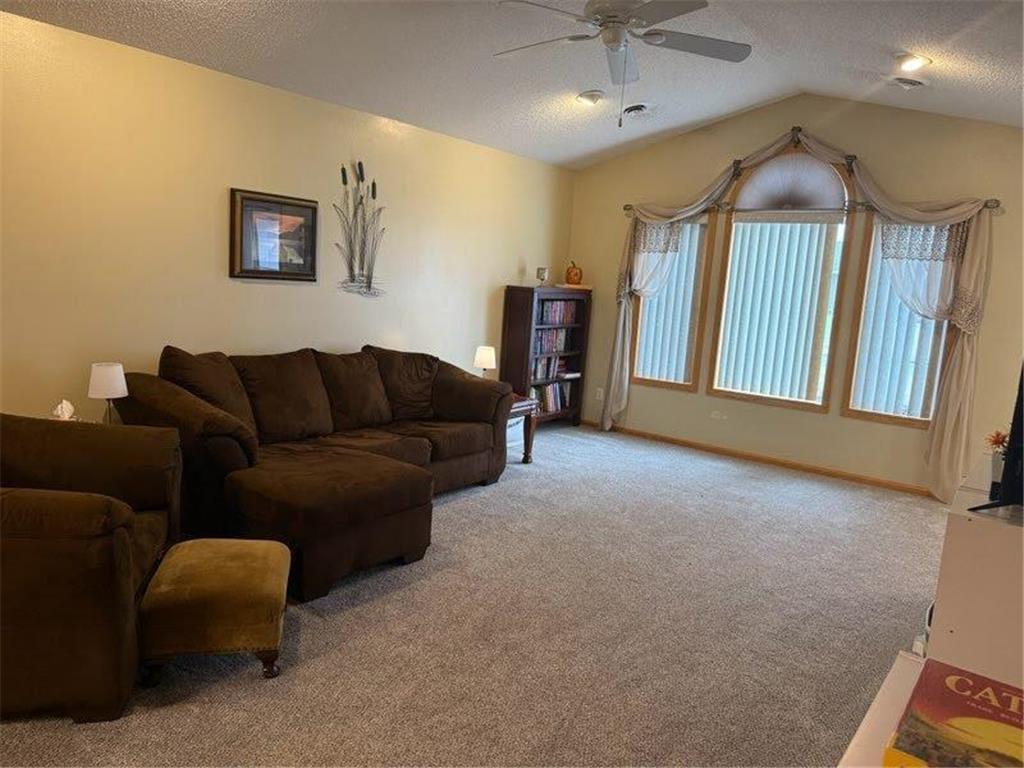 107 9th Street SE Freeport MN 56331 6820431 image10