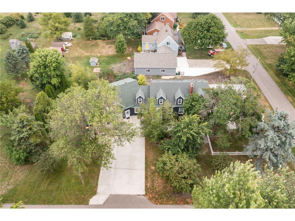 107 Amsterdam Avenue E, Hollandale, MN, 56045 MLS 6429662 Edina Realty