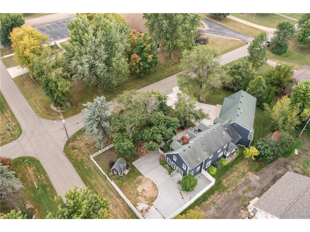 107 Amsterdam Avenue E, Hollandale, MN, 56045 MLS 6429662 Edina Realty