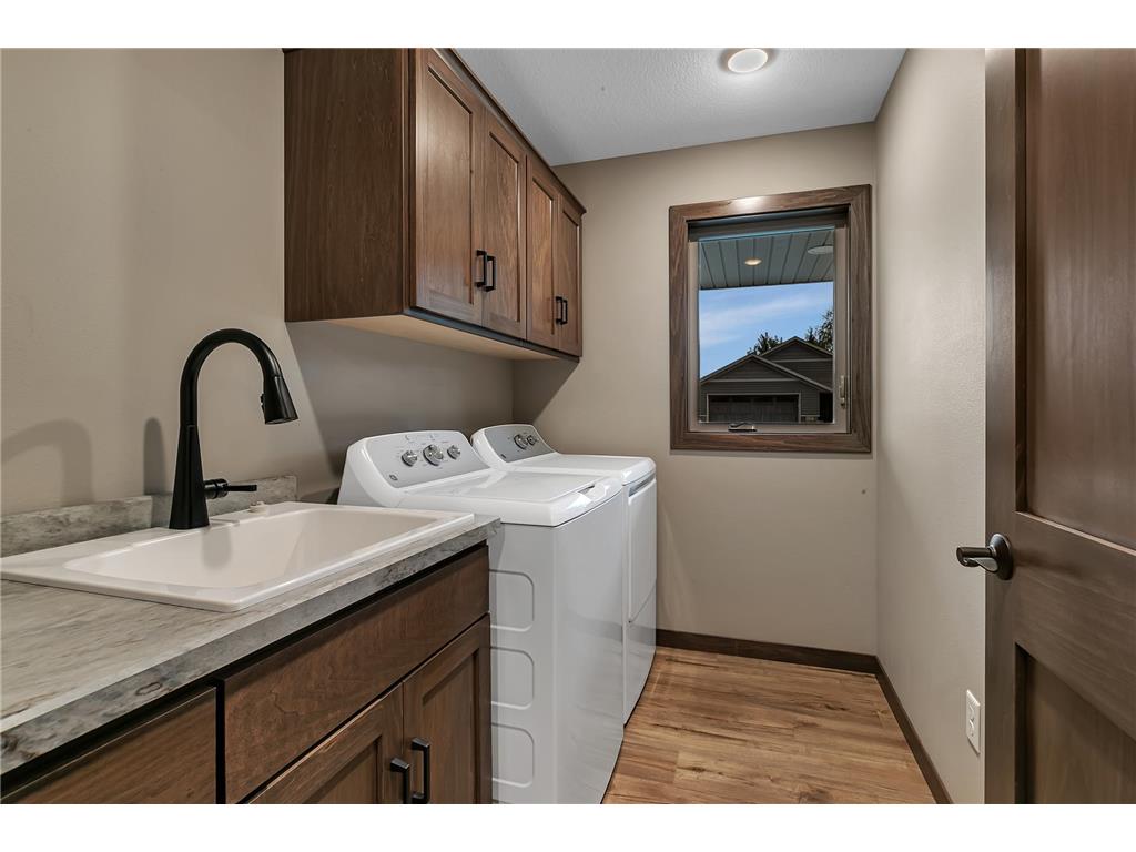 107 Barry Loop NW Richmond MN 56368 7002136 image11