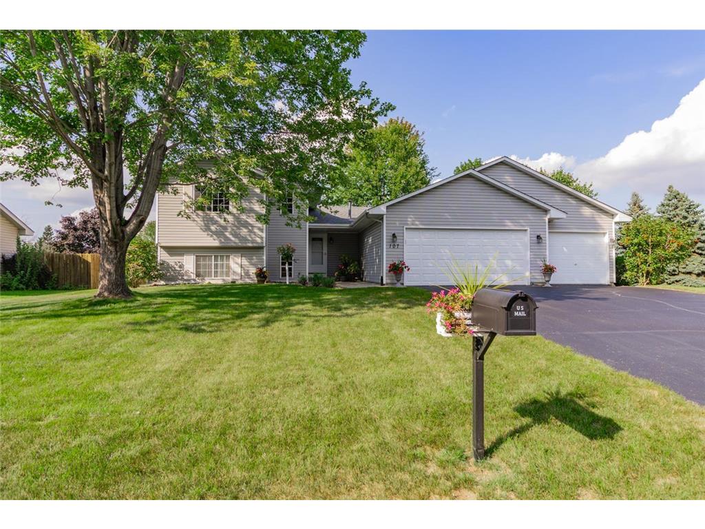 107 Bluestem Avenue W Shakopee MN 55379 6781256 image1