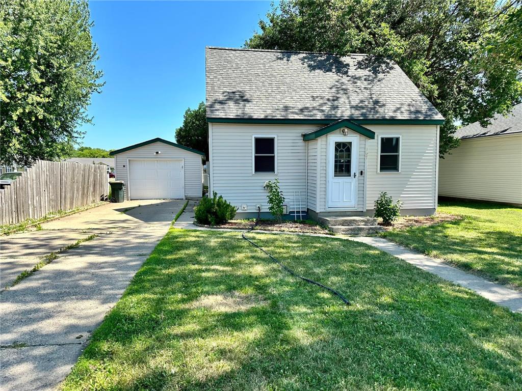 107 C Street Marshall MN 56258 6389599 image1