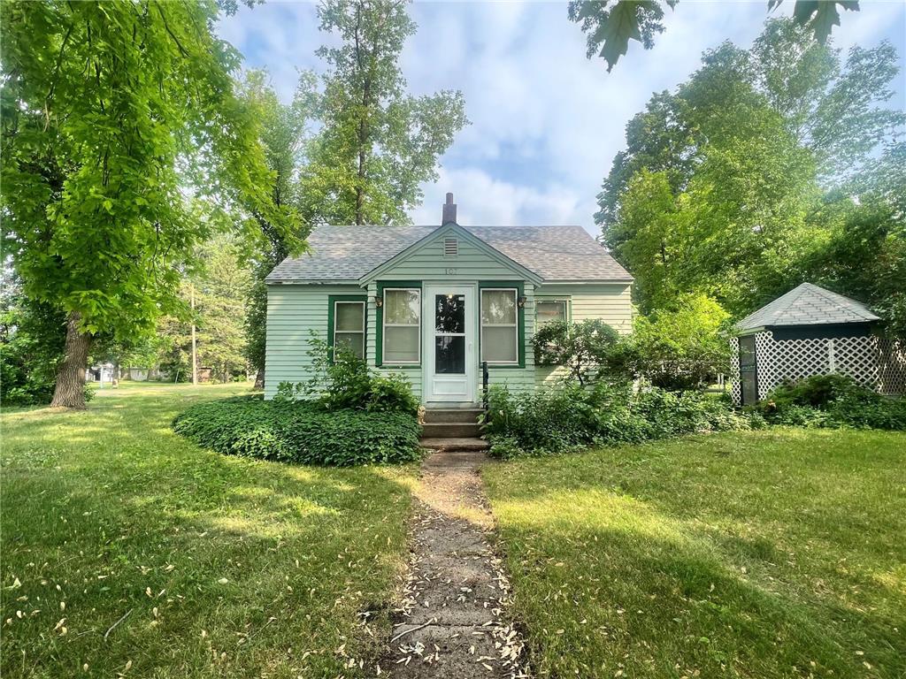 107 E 5th Street Donnelly MN 56235 6390247 image1