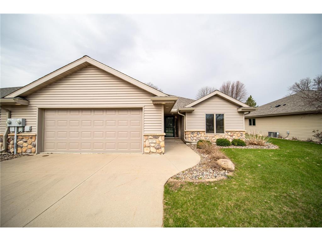 107 Ferson Drive NE Stewartville MN 55976 6359114 image1