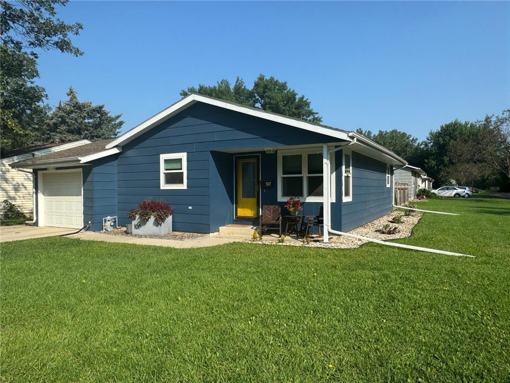 107 Fremont Street Marshall MN 56258 6588332 image1