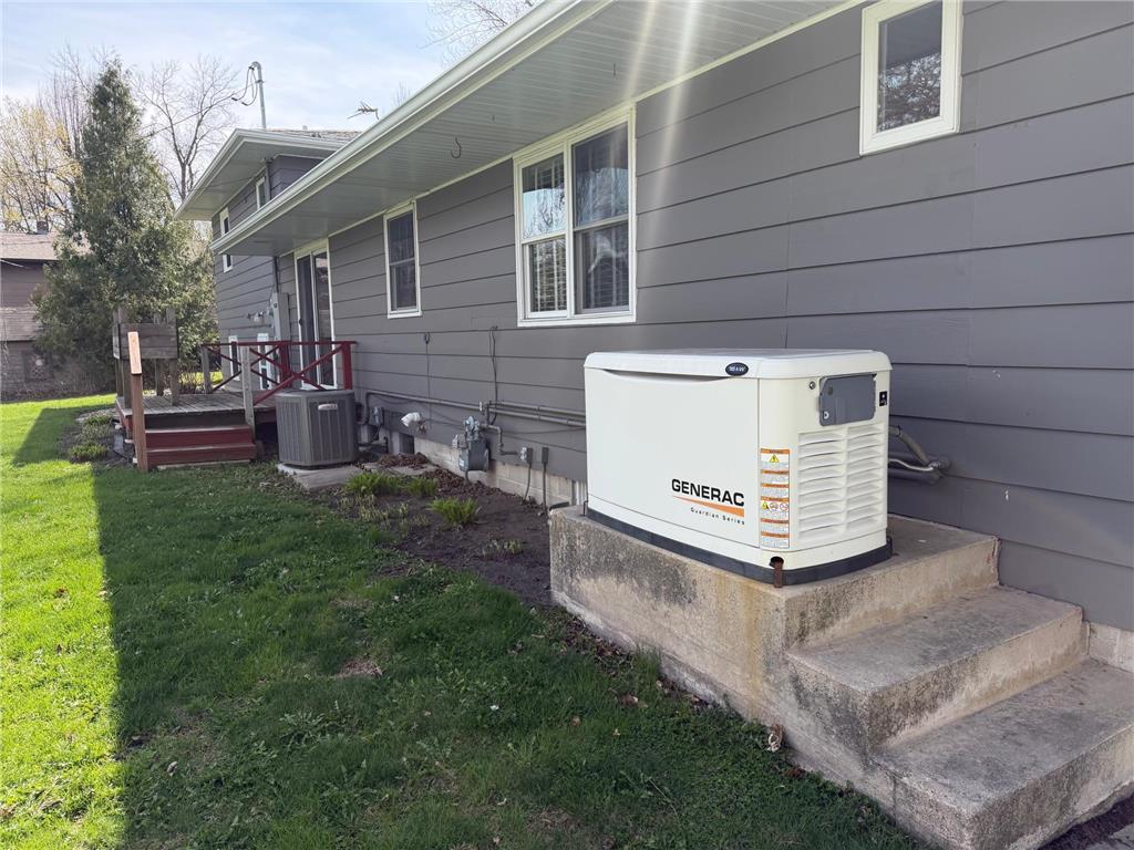 107 Hague Avenue S Hollandale MN 56045 7059026 image3