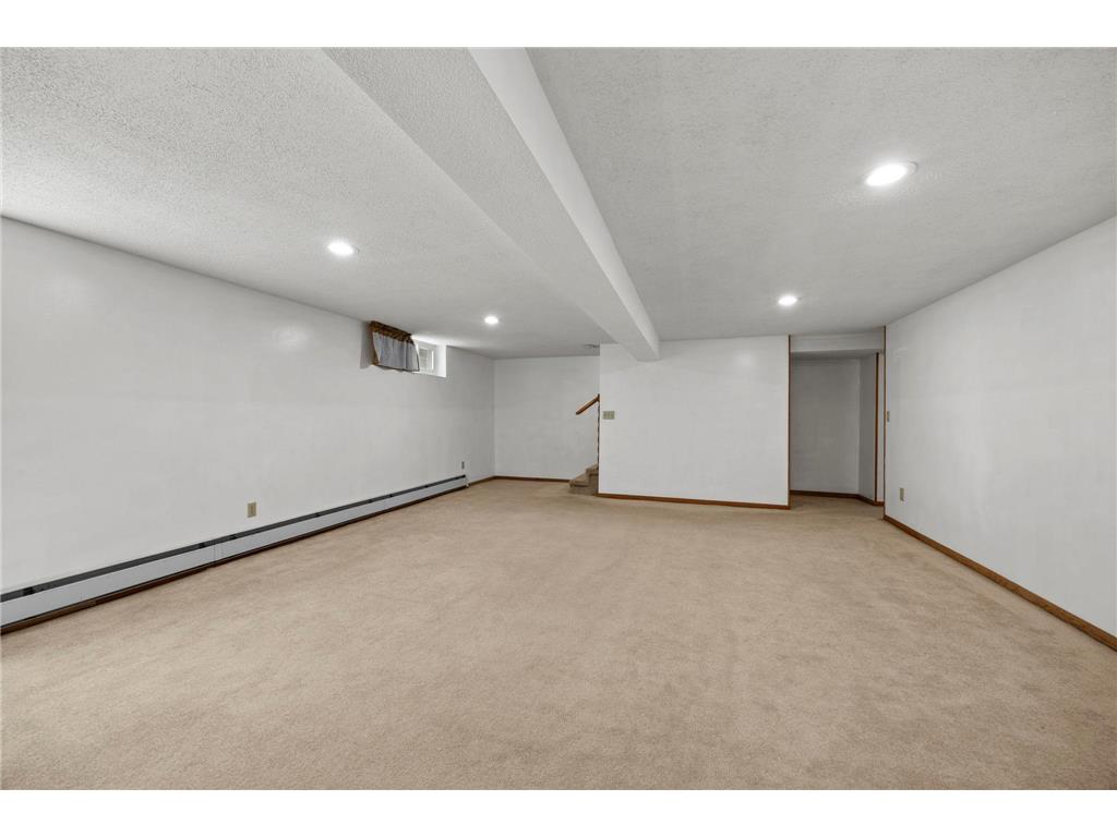 107 Hallam Avenue S Mahtomedi MN 55115 7082210 image31