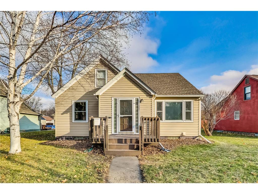 107 Lincoln Avenue N, New Prague, MN, 56071 | MLS: 6477422 | Edina Realty