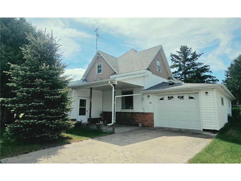 107 Lincoln Avenue NW Twin Valley MN 56584 7024741 image1
