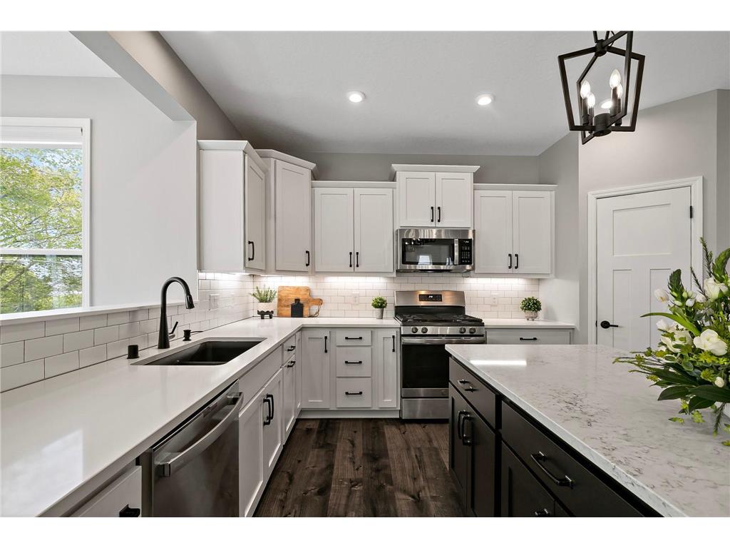 107 Maple Terrace Waconia MN 55387 7066710 image2